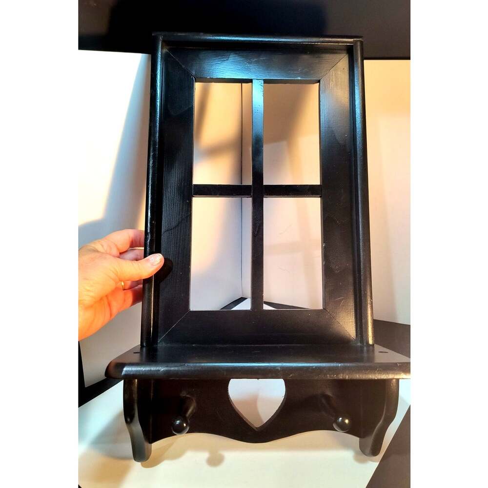 378.  Window Heart Shelf Hanging Decor